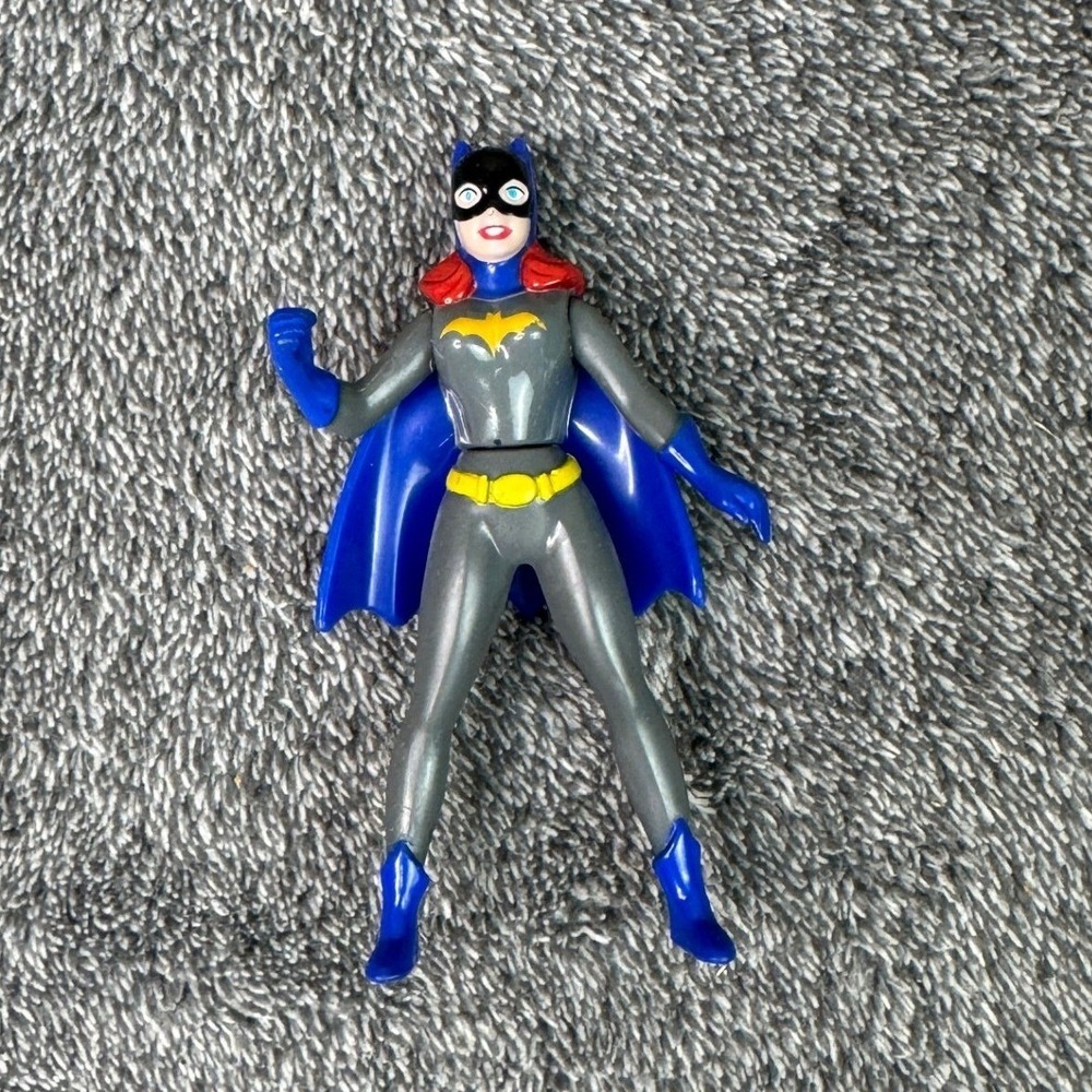 Vintage 1993 DC Comics Batgirl Action Figure Grey Blue Suit 3.25 Inch Toy